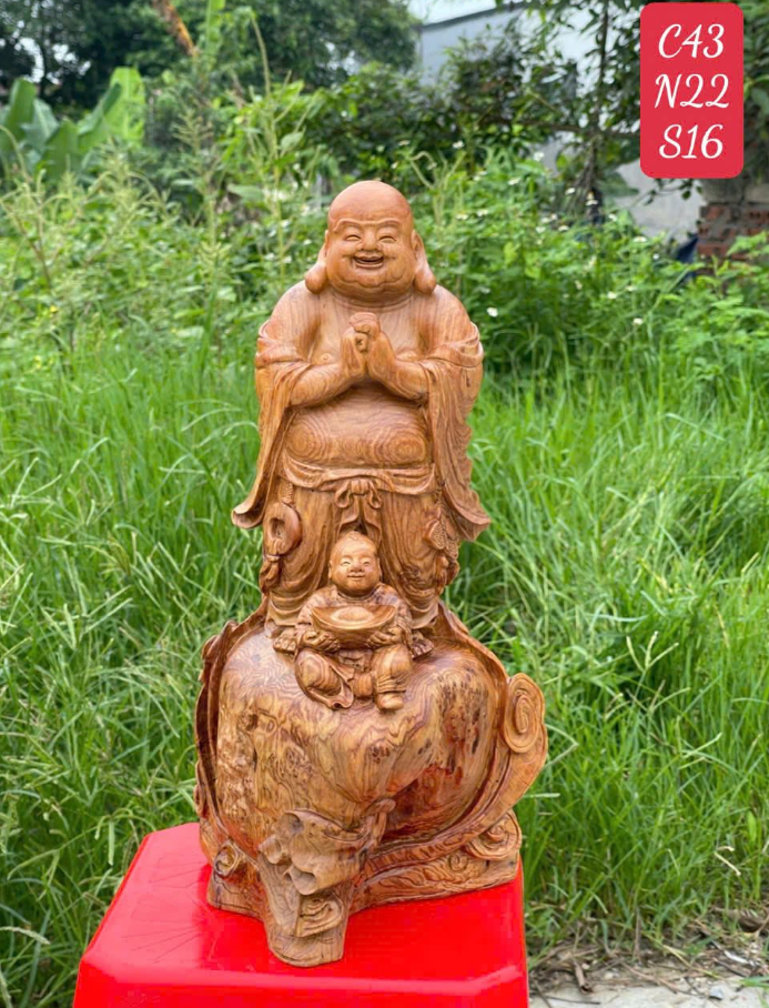 Tượng Phật Di Lặc Vạn Sự Như Ý gỗ bách xanh 4.png